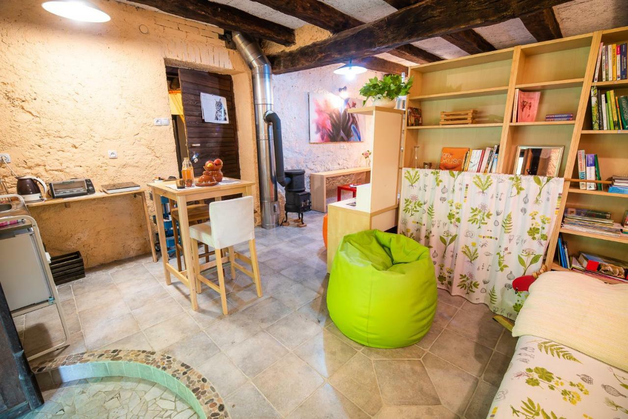Vintage House Podliparska Guest House Fara Ngoại thất bức ảnh