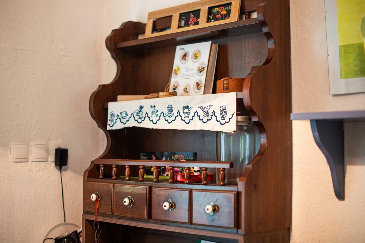 Vintage House Podliparska Guest House Fara Ngoại thất bức ảnh