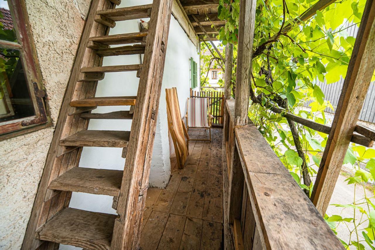 Vintage House Podliparska Guest House Fara Ngoại thất bức ảnh