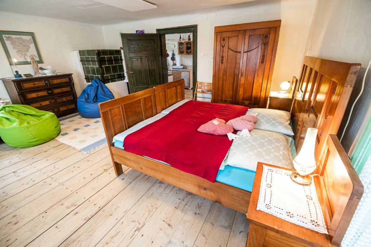 Vintage House Podliparska Guest House Fara Ngoại thất bức ảnh